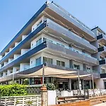 Hotel Nautico 2*