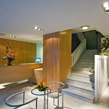 Nautico Hotel 2*